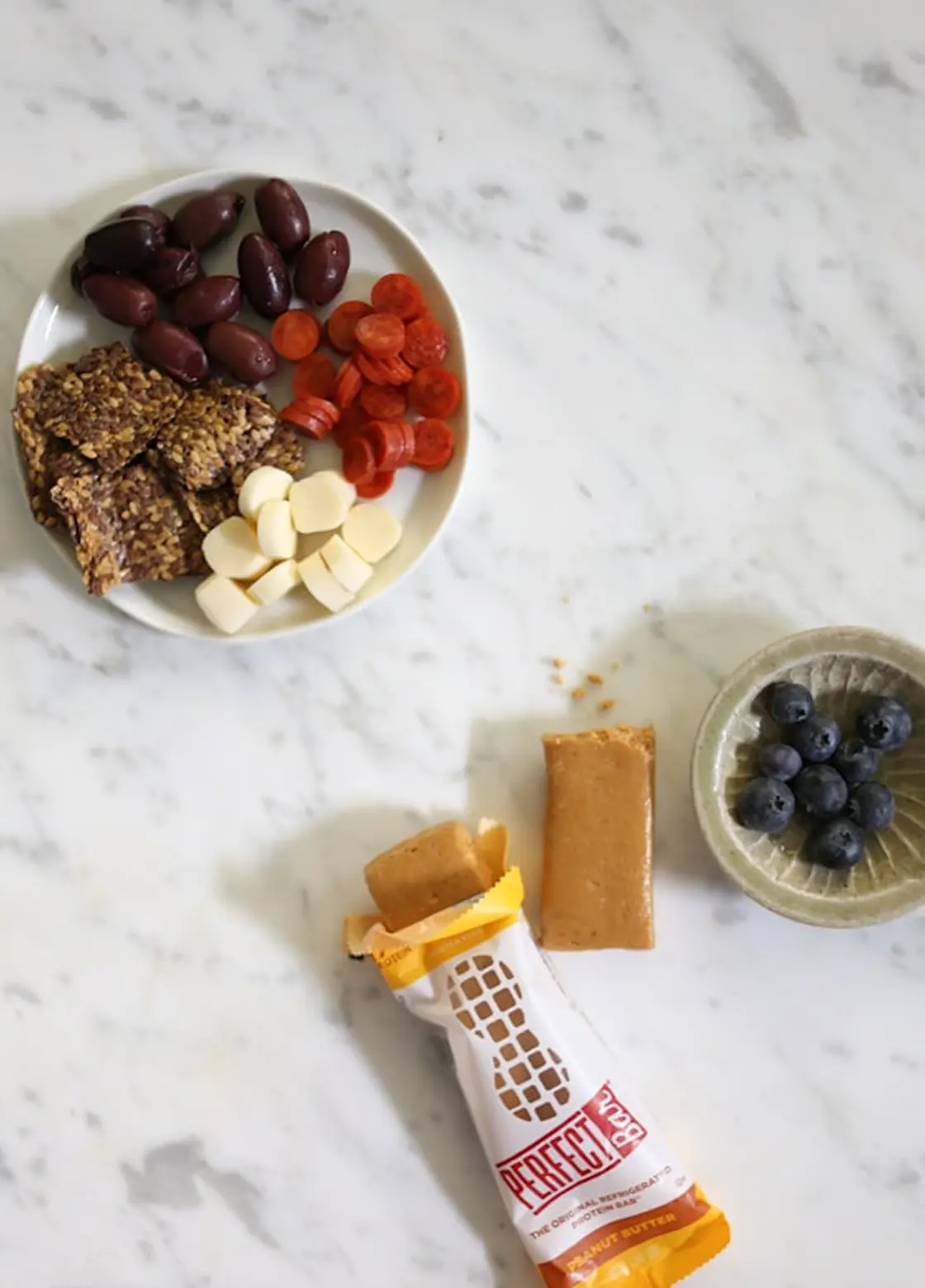 Healthy-snacks-servicer-4